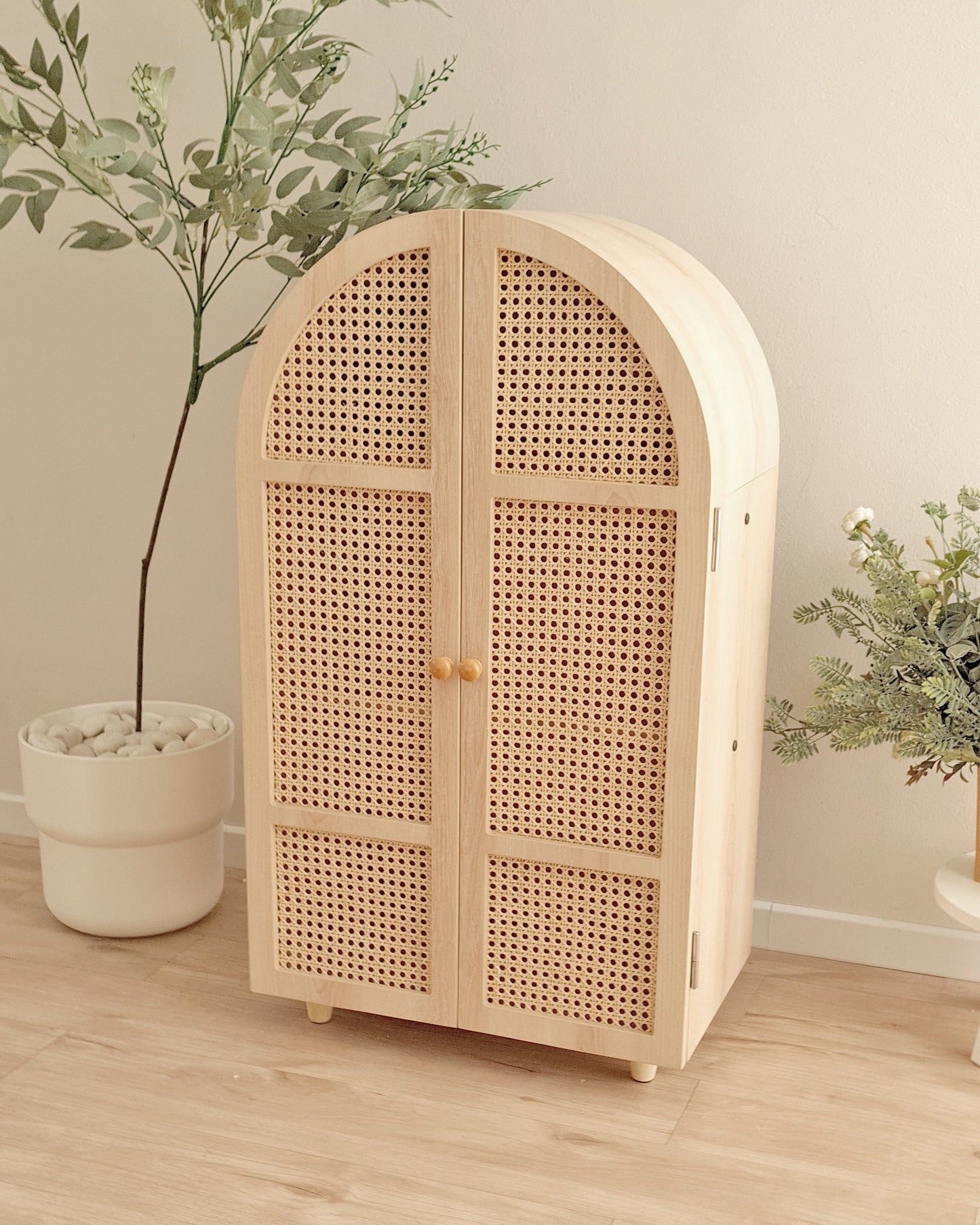 Rattan Wardrobe (Curved)