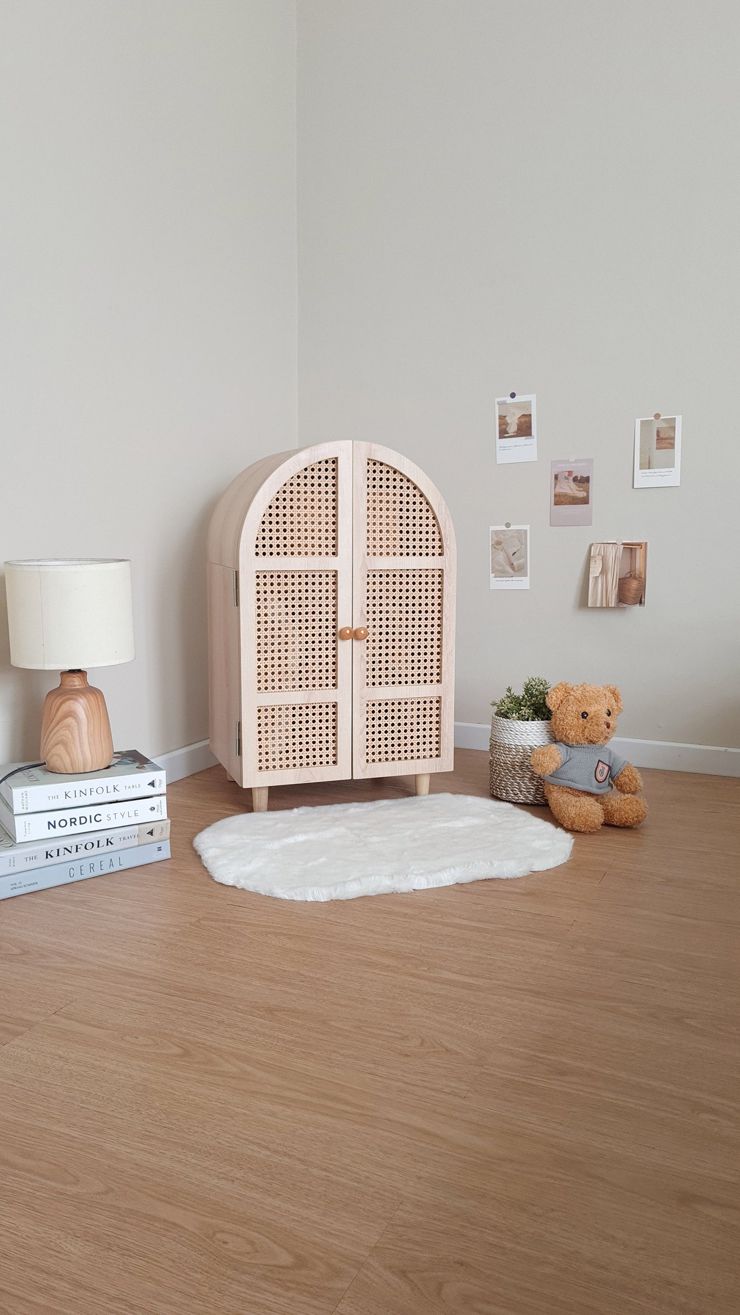 Rattan Wardrobe (Curved)